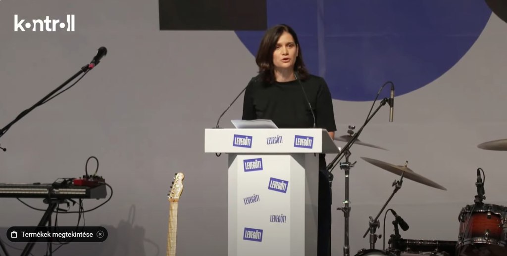 Loupe Színház tüntetés Bródy Jánossal, Pottyondy Edinával és más közszereplőkkel a tiszta közéletért