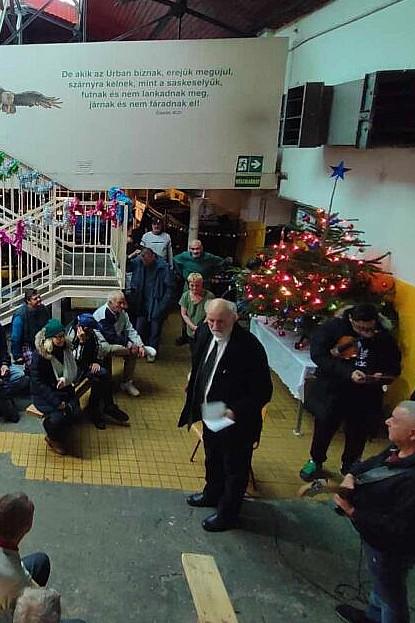 Gyűjtés a Szalmaszál a Hajléktalanokért Alapítvány számára